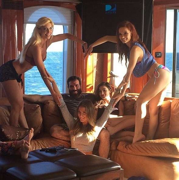 Dan Bilzerian: su Instagram l'uomo più invidiato del mondo ... - 589 x 591 jpeg 45kB