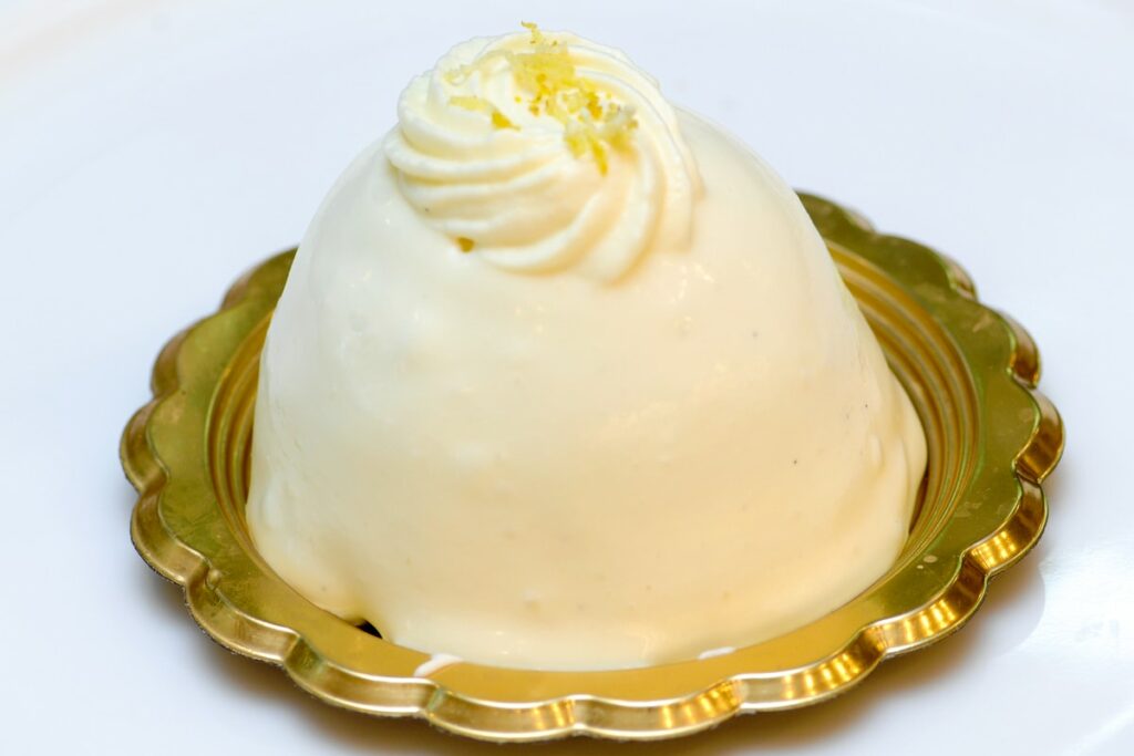 dolce napoletano delizia al limone 