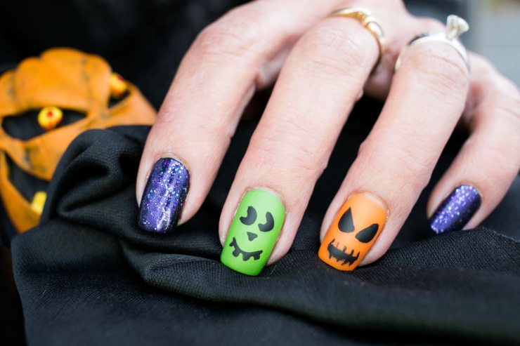 unghie nail art a tema Halloween