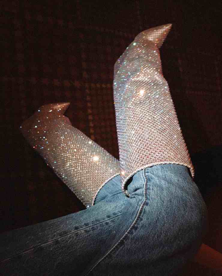 Stivali con glitter post Instagram Paola Turani
