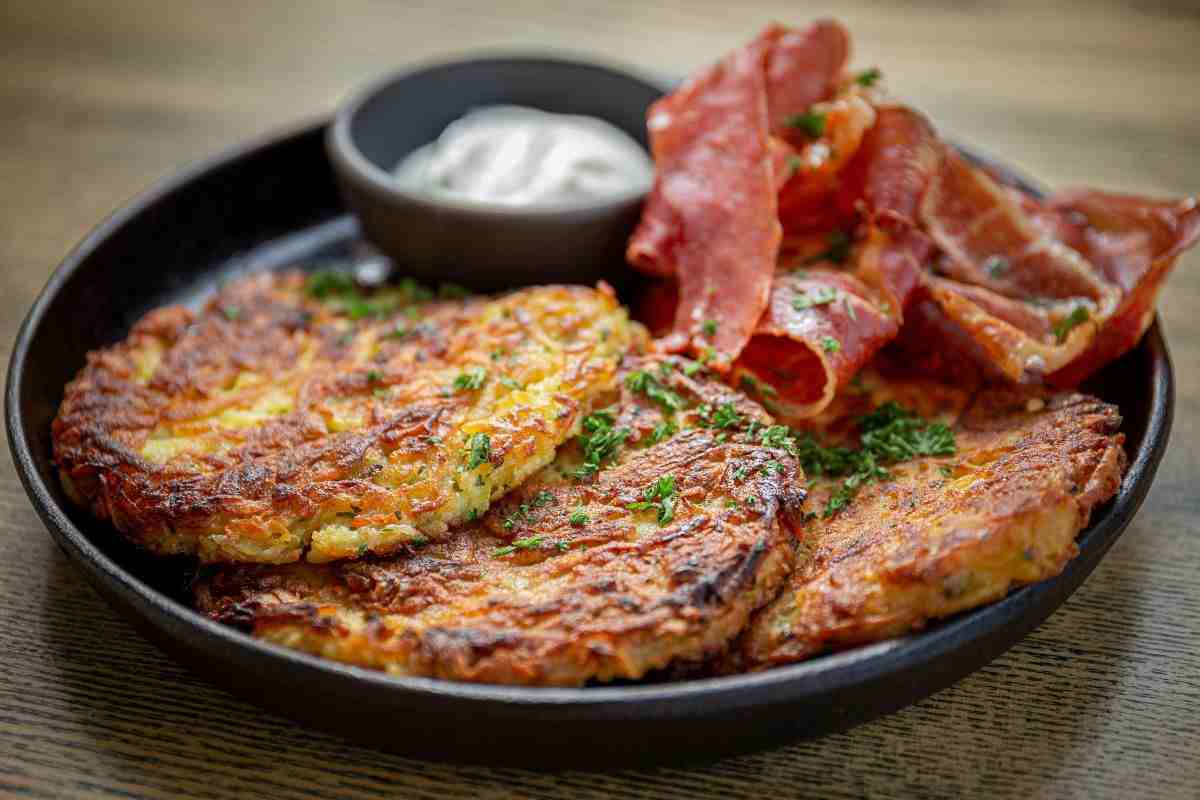 frittelle di patate con pancetta ricetta