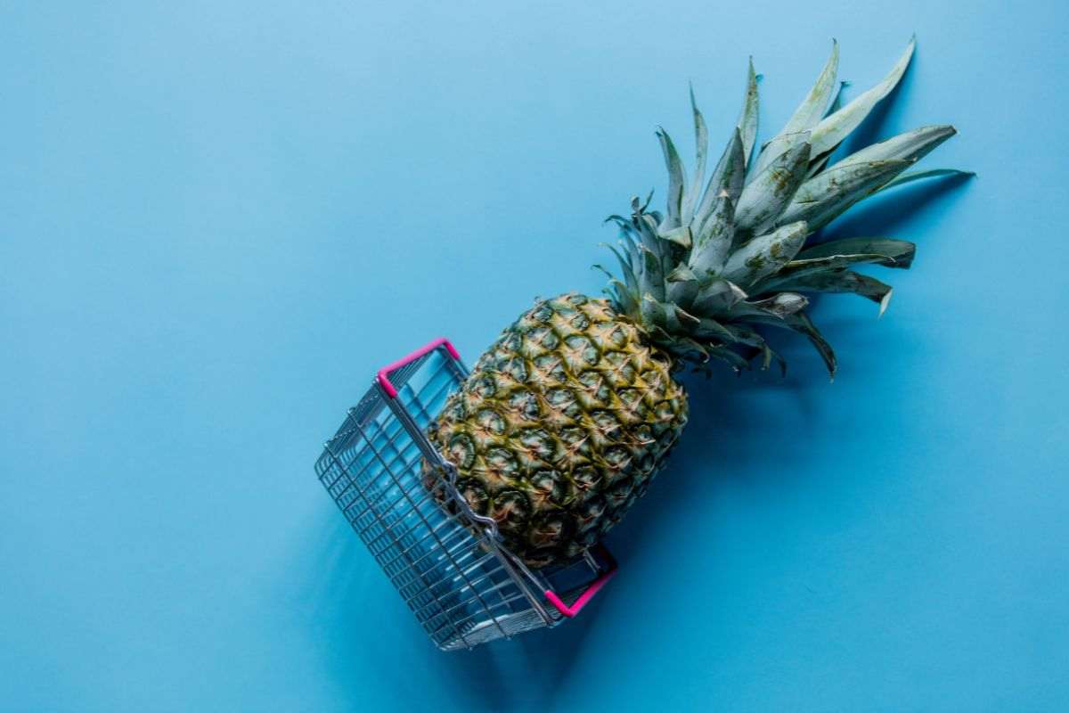 ananas nel carrello