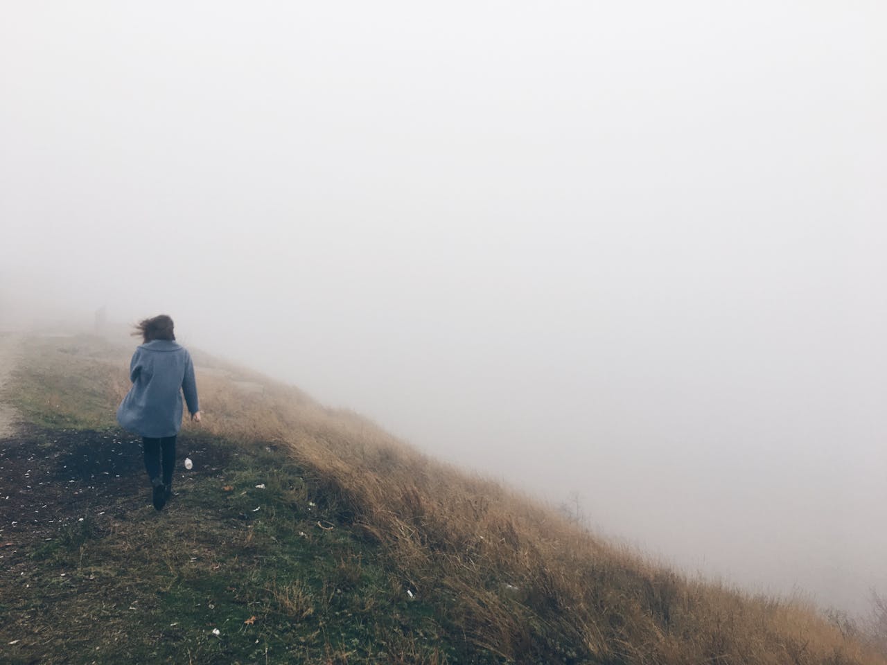 Sognare di cadere nel vuoto