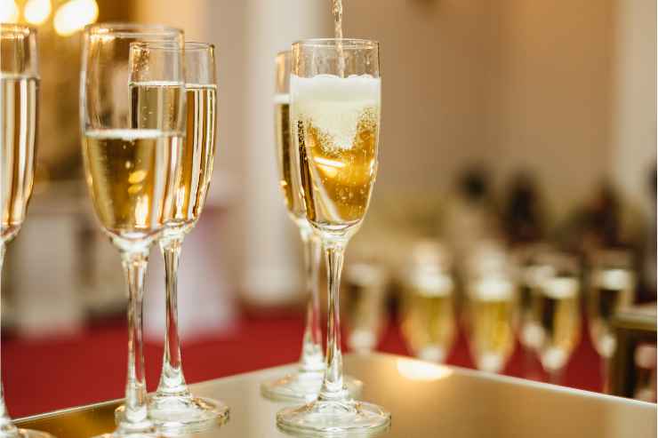 calici con prosecco