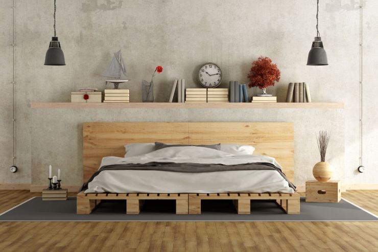 letto realizzato con bancali di legno