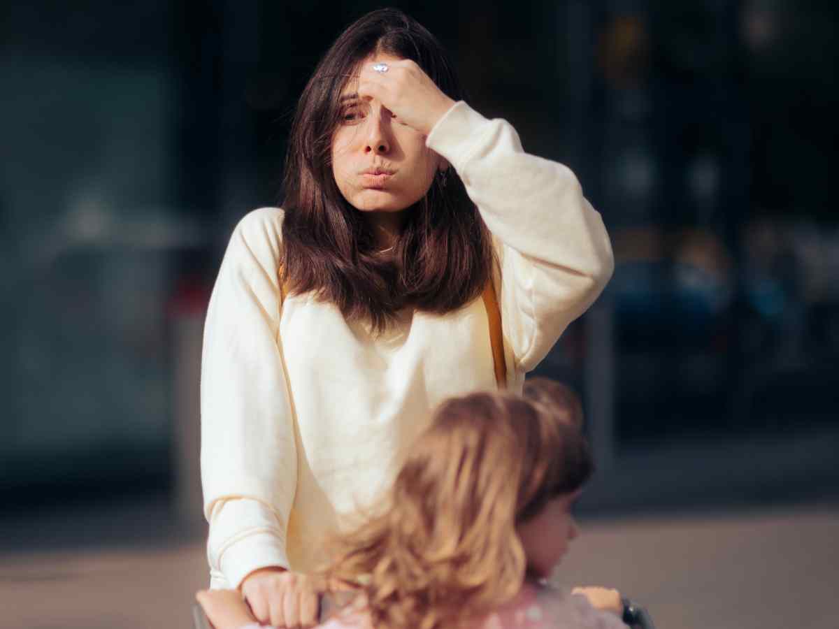 mamma stressata dai capricci della bambina