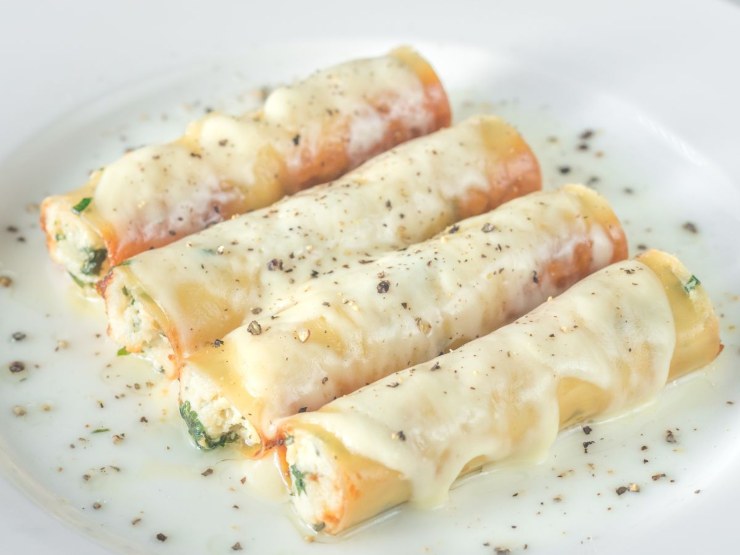 piatto con cannelloni 