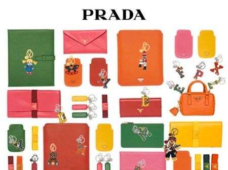 Idee Regalo Natale Divertenti.Le Idee Regalo Di Natale Firmate Prada Chic E Divertenti Pourfemme