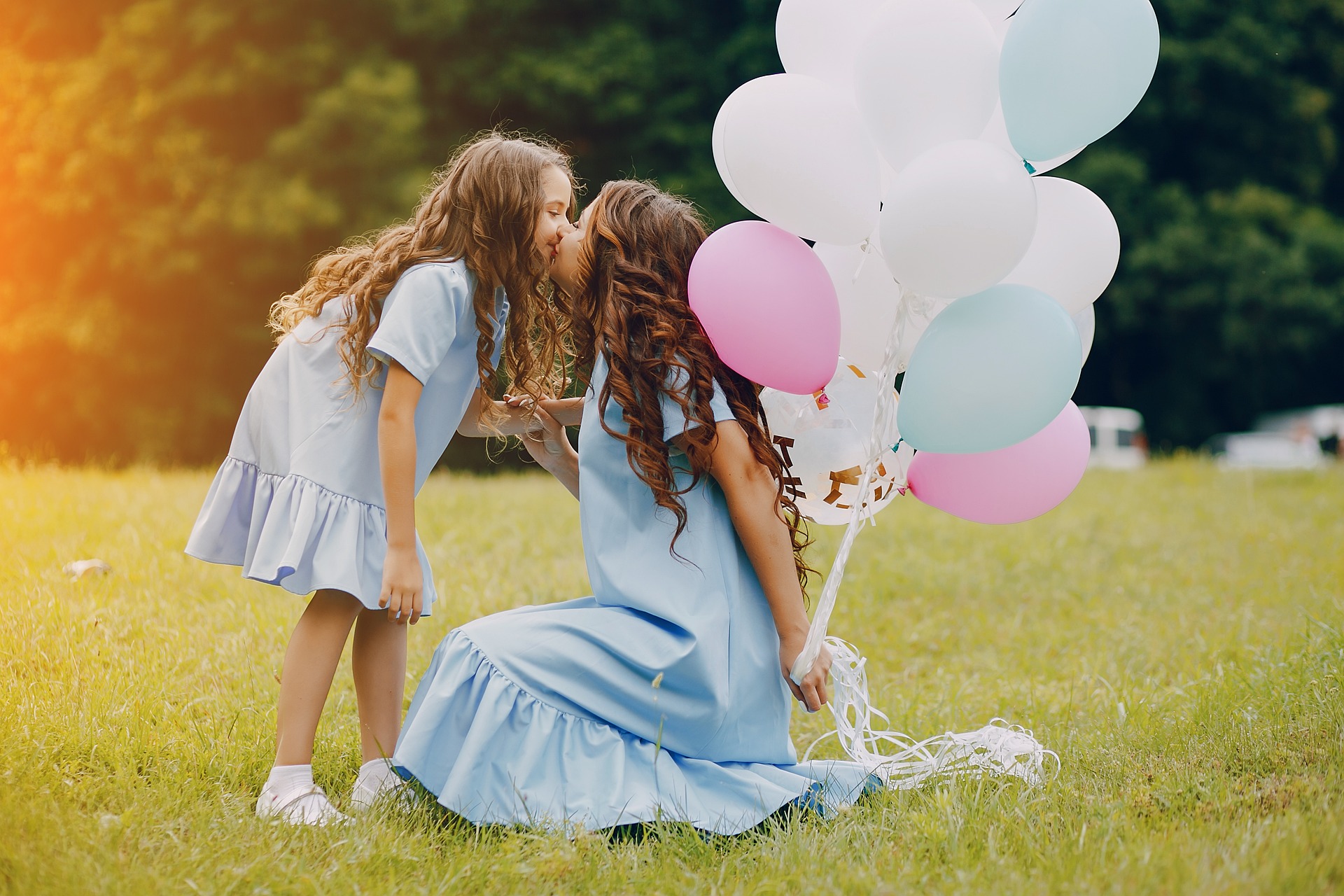 Frasi Di Natale Per Un Figlio.Frasi Da Dedicare Alla Mamma Per La Festa Della Donna Pourfemme