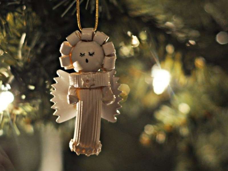 Pasta Lavoretti Di Natale Facili.Decorazioni Natalizie Con La Pasta Tante Idee Originali Foto Pourfemme