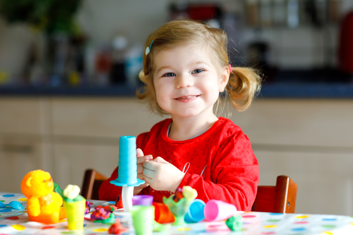 Lavoretti Di Natale Per Bambini Di 2 Anni.Lavoretti Per Bambini Di 2 Anni Idee Creative E Semplici Pourfemme