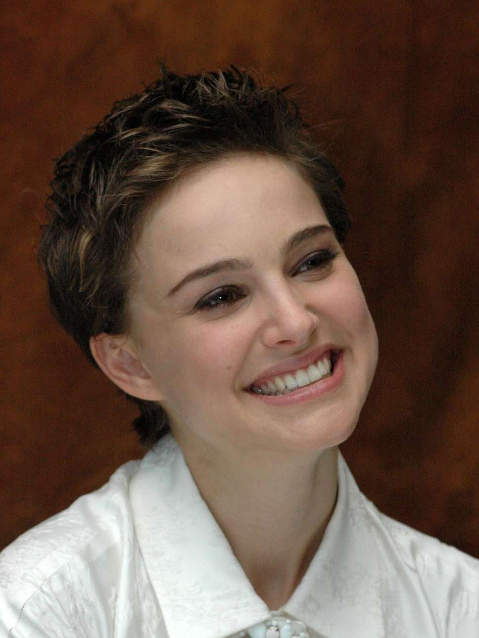 Natalie Portman hairstyle